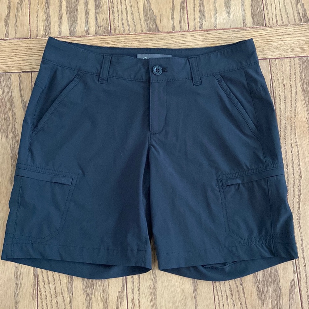 Eddie Bauer Flexion Amphib 7” Cargo Hiking Shorts ~ Black ~ size 2